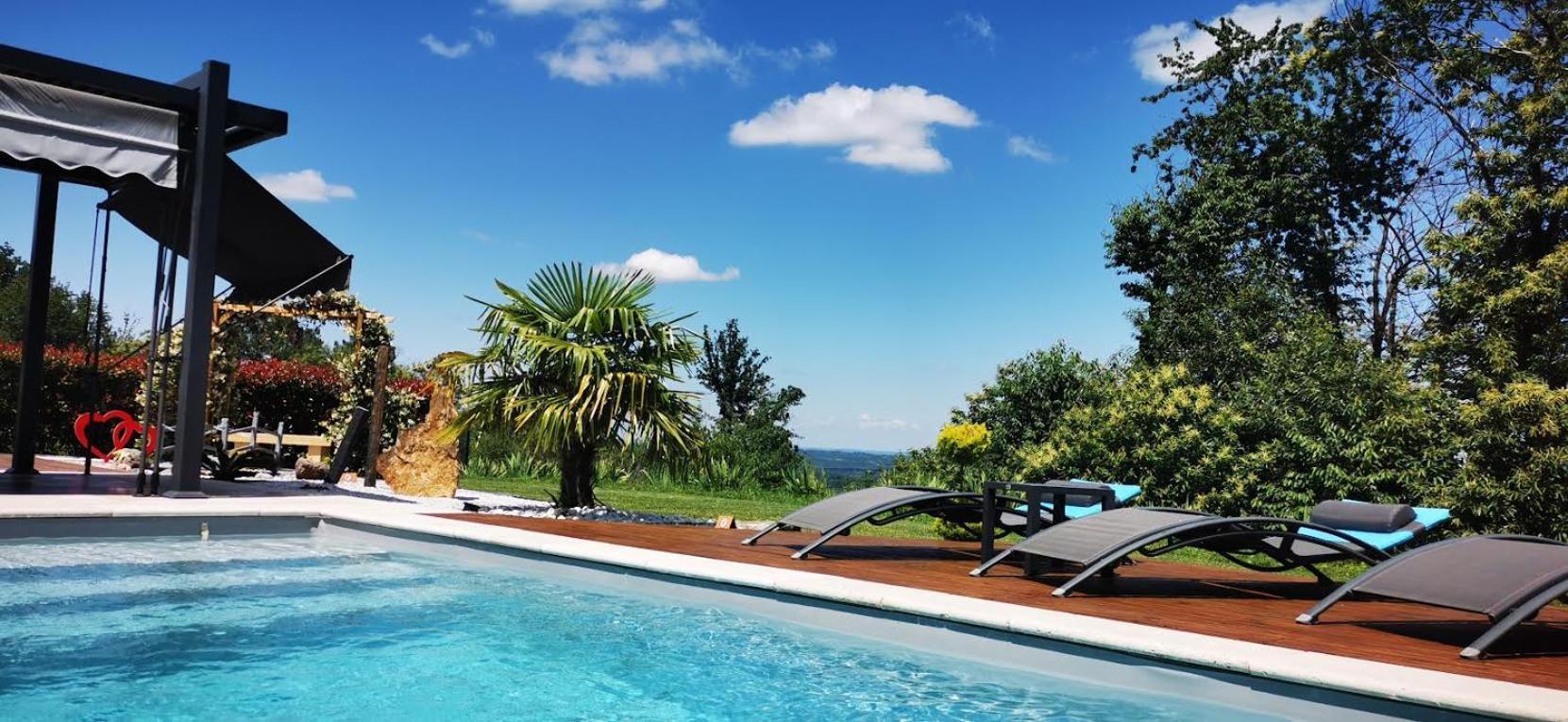 Notre Bastide Maison et table d'hôtes sur réservation, PISCINE et JACUZZI Acomodação com café da manhã Marcillac-Saint-Quentin Exterior foto